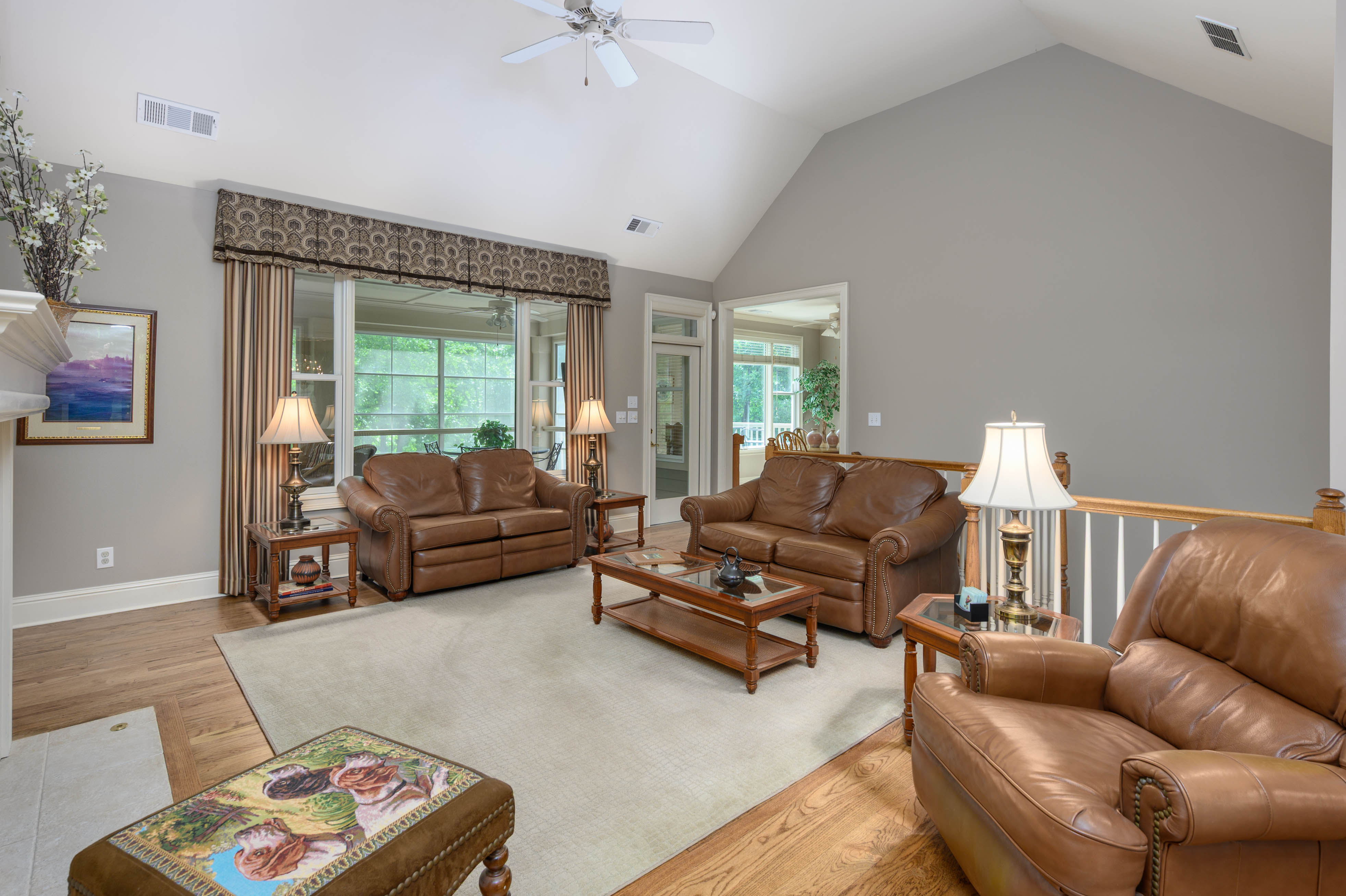 1011 Dejarnet Court image 8
